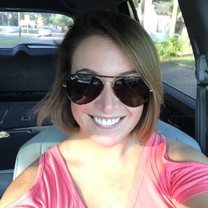 Meet your Posher, Mallory